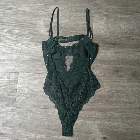 Victoria’s Secret Wicked Unlined Embellished Lace Bodysuit - Picture 3 of 7